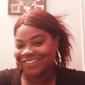 Meet your Posher, Toya